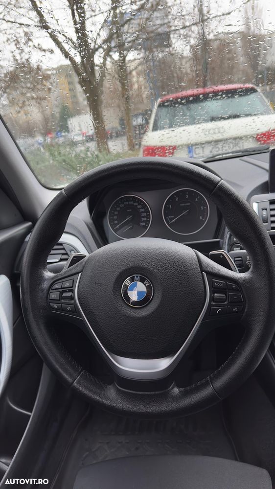 BMW Seria 1 120d Aut. Sport Line - 35