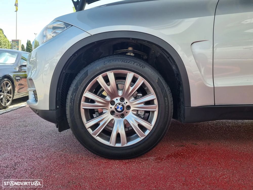 BMW X5 25 d sDrive Comfort 7L - 6