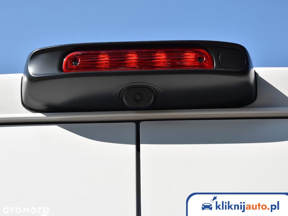 Fiat Ducato Furgon L2H2 3,5T Diesel 140KM Manual - 12