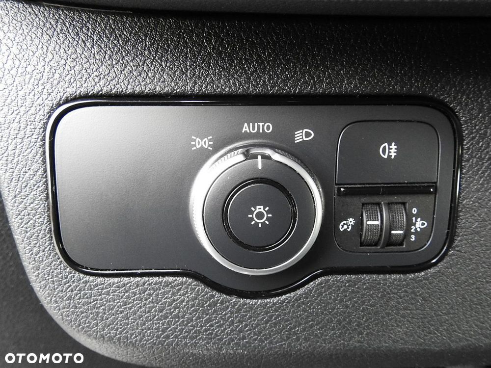 Mercedes-Benz SPRINTER 314 FURGON BRYGADÓWKA  6 MIEJSC TEMPOMAT KLIMATYZACJA  140KM - 27