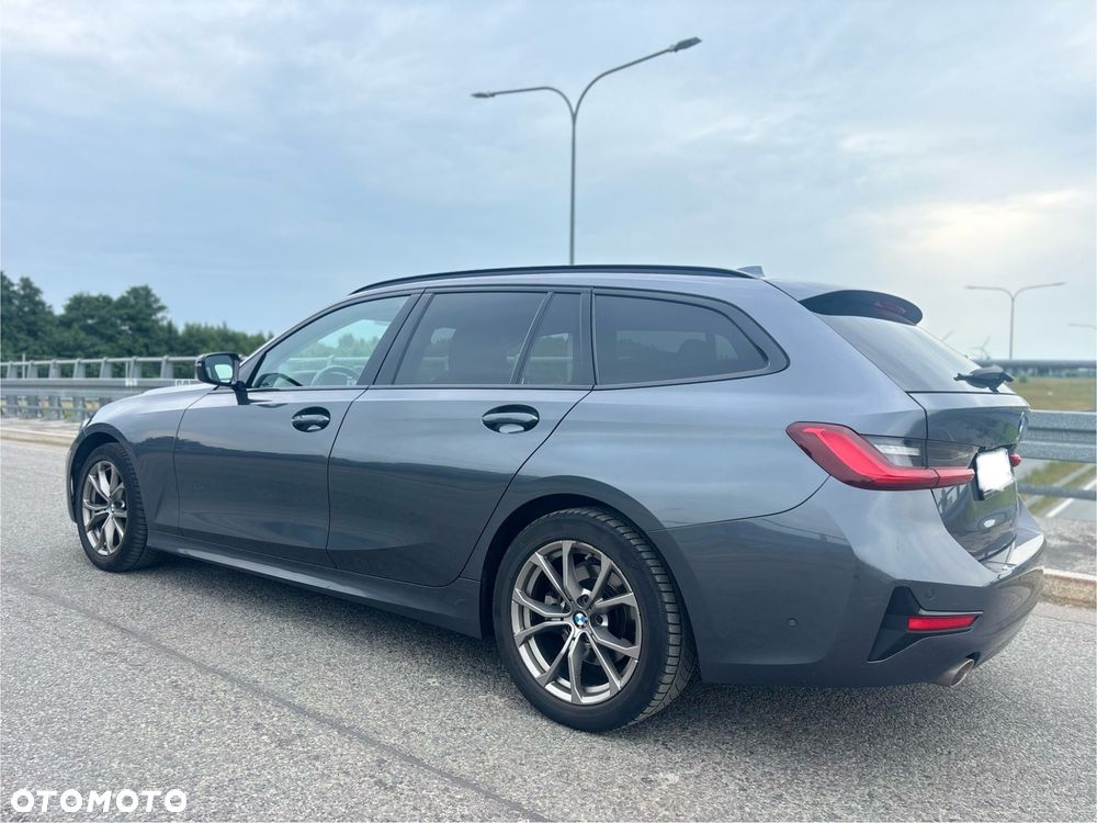 BMW Seria 3 318d Sport Line Shadow - 2