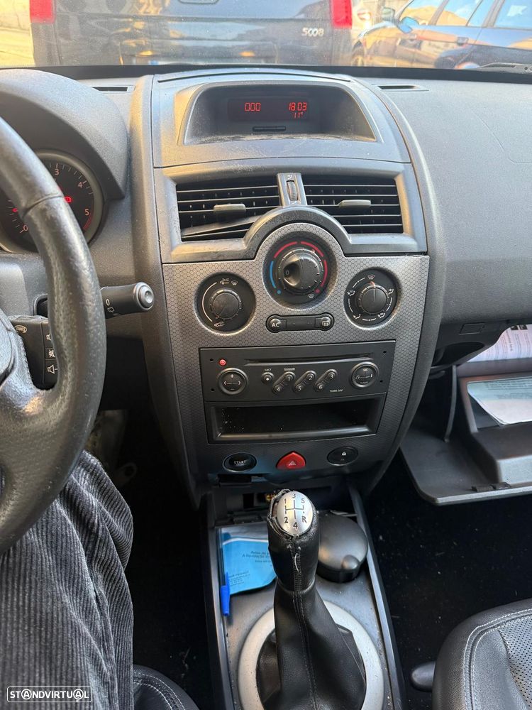 Renault Mégane - 7
