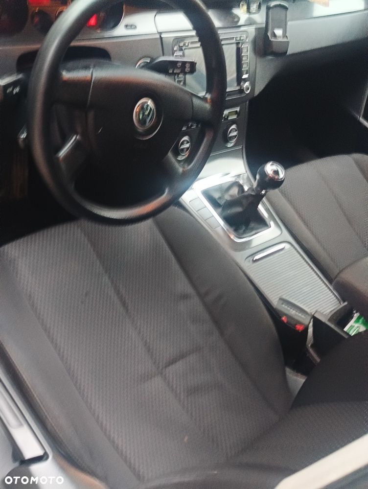 Volkswagen Passat Variant - 5