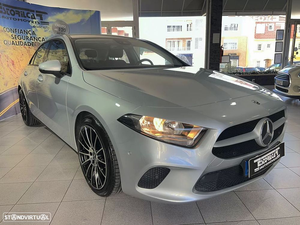 Mercedes-Benz A 180 Limousine d Business Solutions - 3