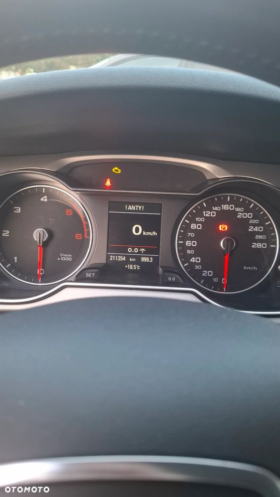 Audi A4 Avant - 33