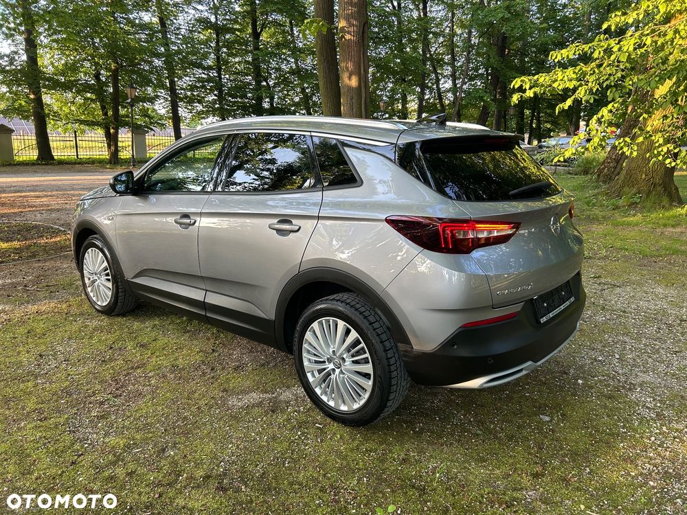 Opel Grandland X 1.5 D Start/Stop Business Elegance - 10