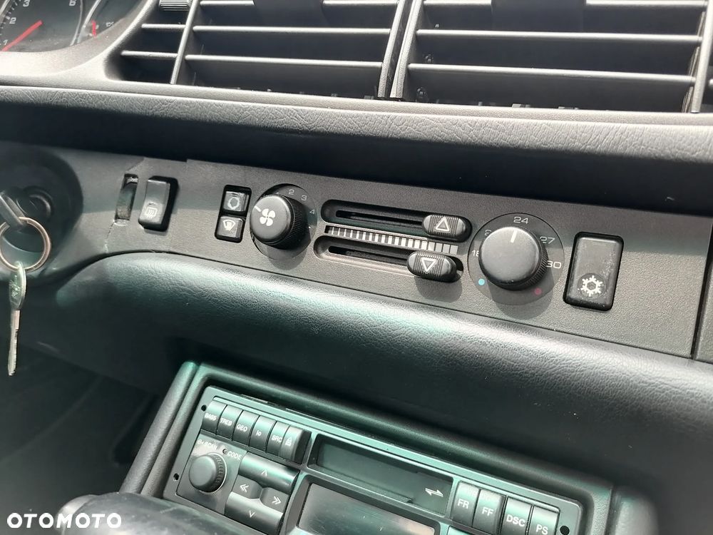 Porsche 944 - 6