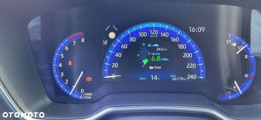 Toyota Corolla 1.5 Comfort - 17