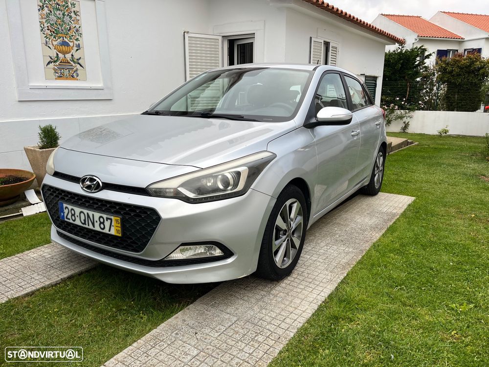 Hyundai i20 1.1 CRDi Comfort - 1