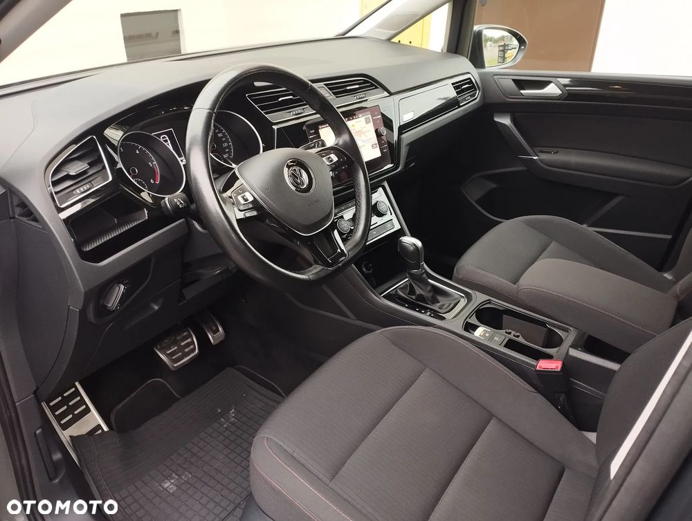 Volkswagen Touran 2.0 TDI SCR (BlueMotion Technology) DSG SOUND - 6