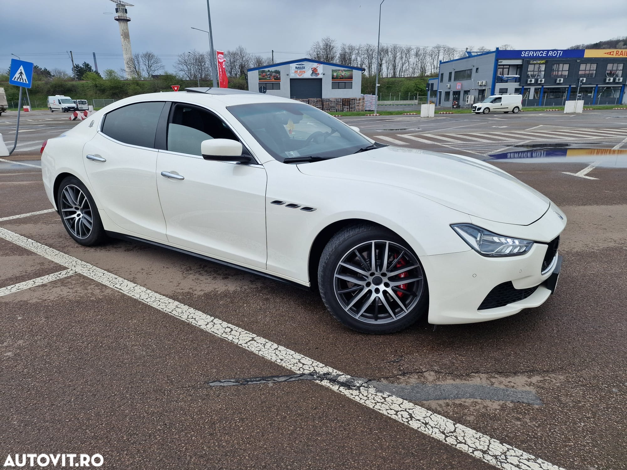 Maserati Ghibli Diesel - 17