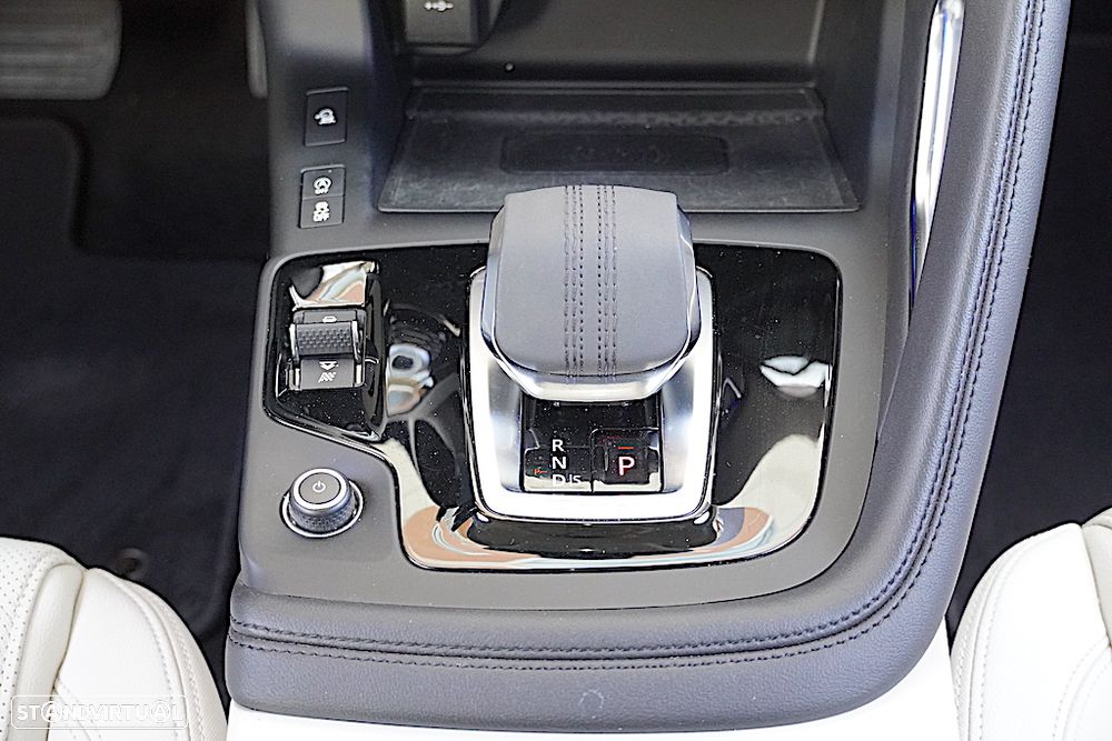 Jaguar E-Pace 1.5 P160 S Aut. - 27