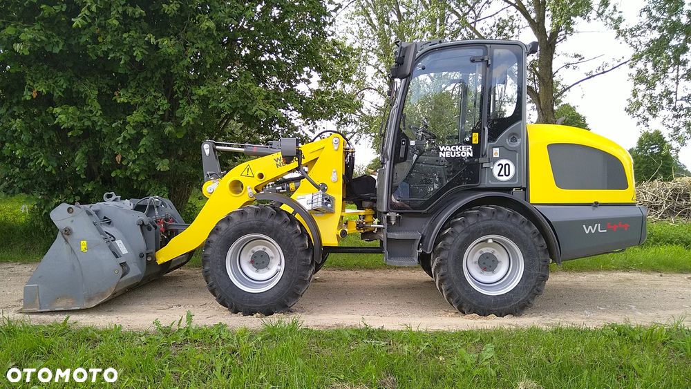 Wacker Neuson WL44 - 3