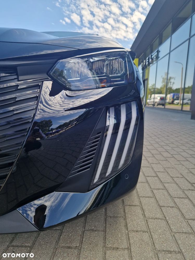 Peugeot 208 1.2 PureTech Business S&S - 11