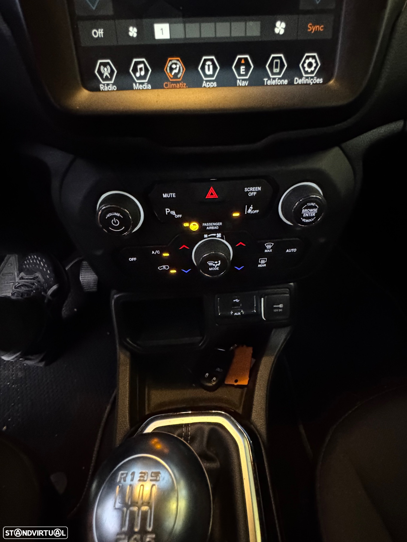 Jeep Renegade 1.0 T Sport - 23