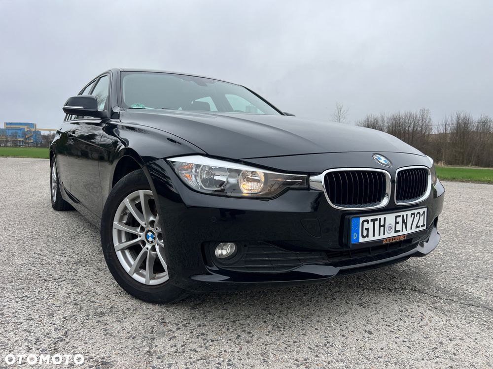 BMW Seria 3 316d - 24