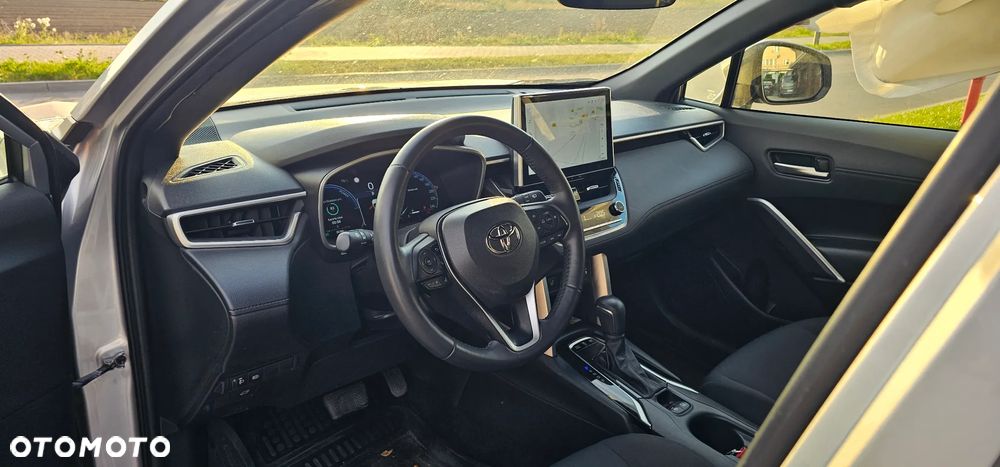 Toyota Corolla Cross 2.0 Hybrid Style AWD - 6