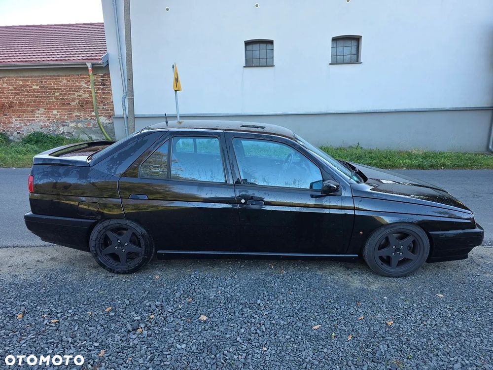 Alfa Romeo 155 1995 photo 4