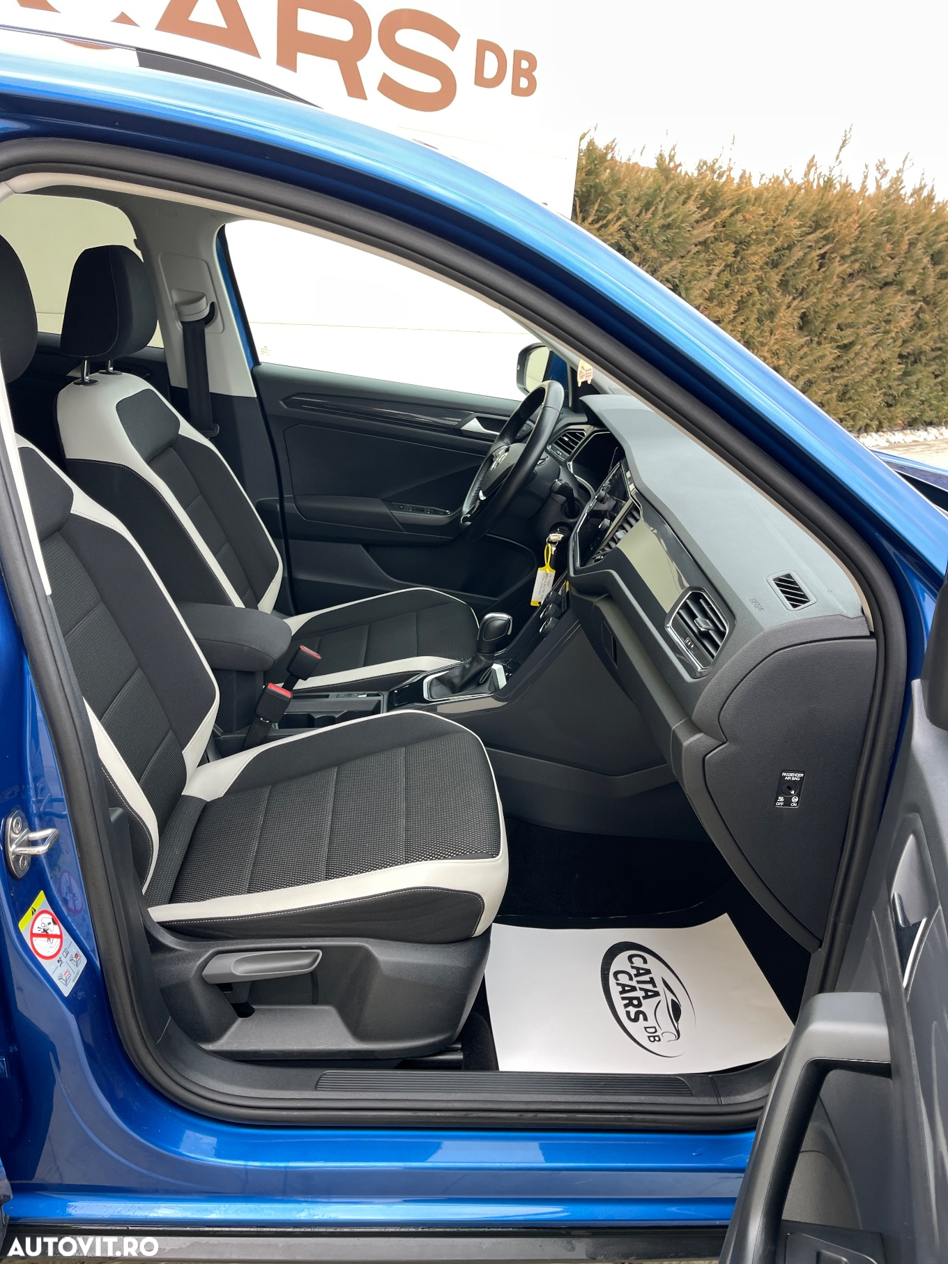 Volkswagen T-ROC 2.0 TDI DSG Sport - 22