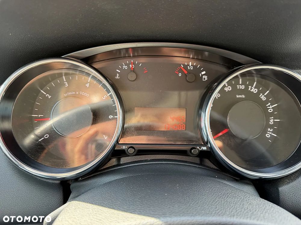 Peugeot 5008 1.6 Active 7os - 14