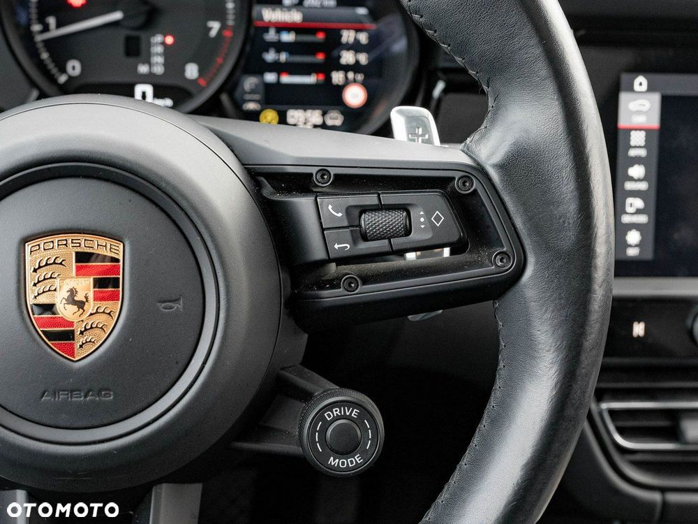 Porsche Macan T - 18