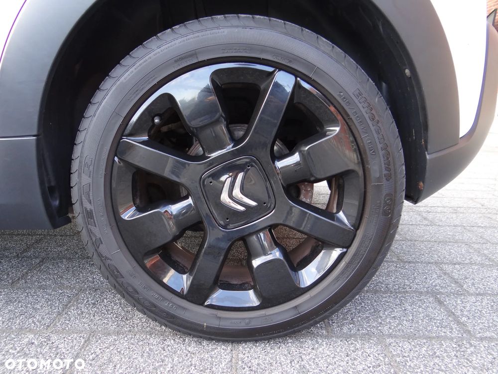 Citroën C3 BlueHDi 100 S&S SHINE - 15