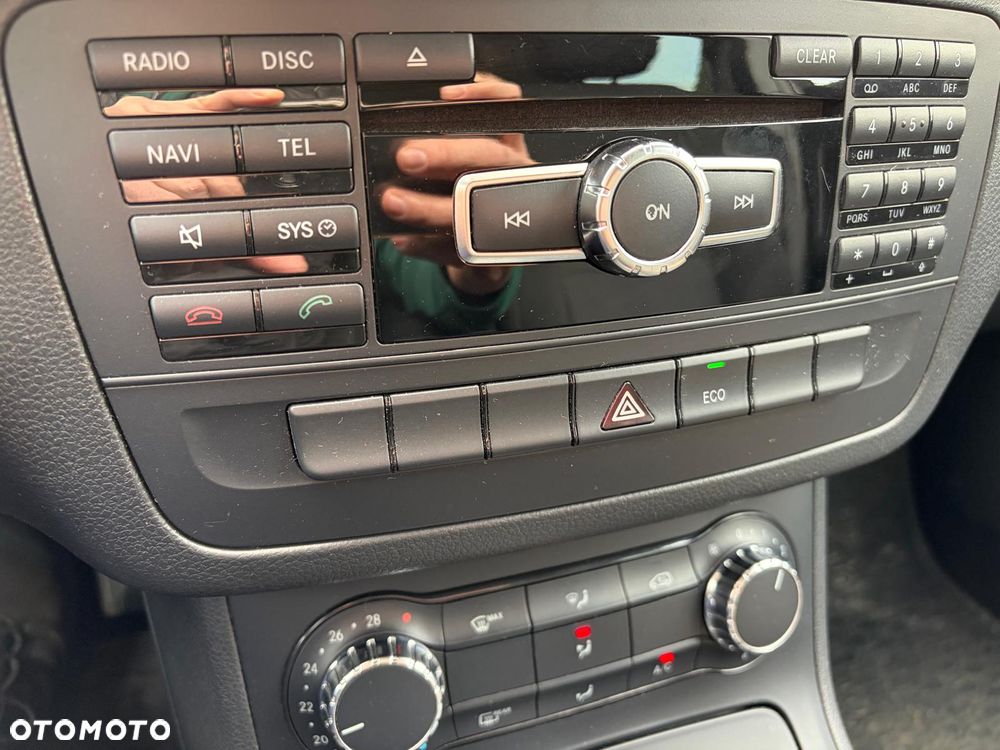 Mercedes-Benz Klasa B 180 (BlueEFFICIENCY) - 15