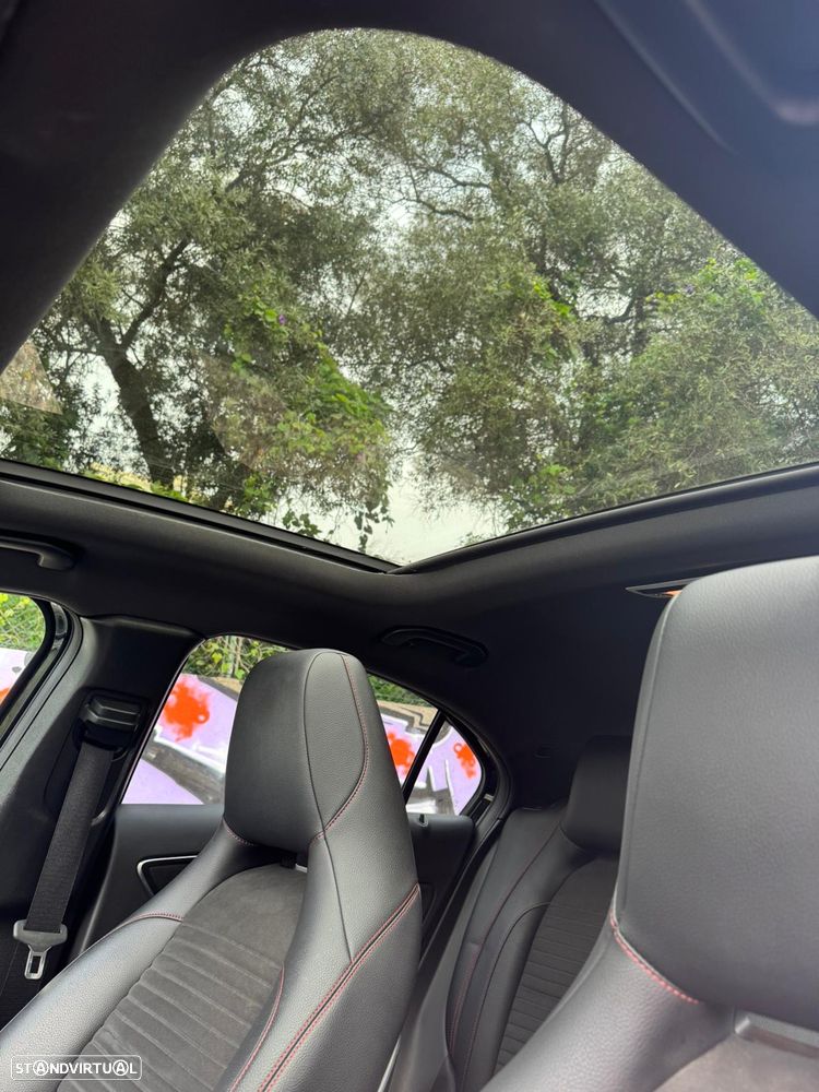 Mercedes-Benz A 45 AMG 4-Matic - 8