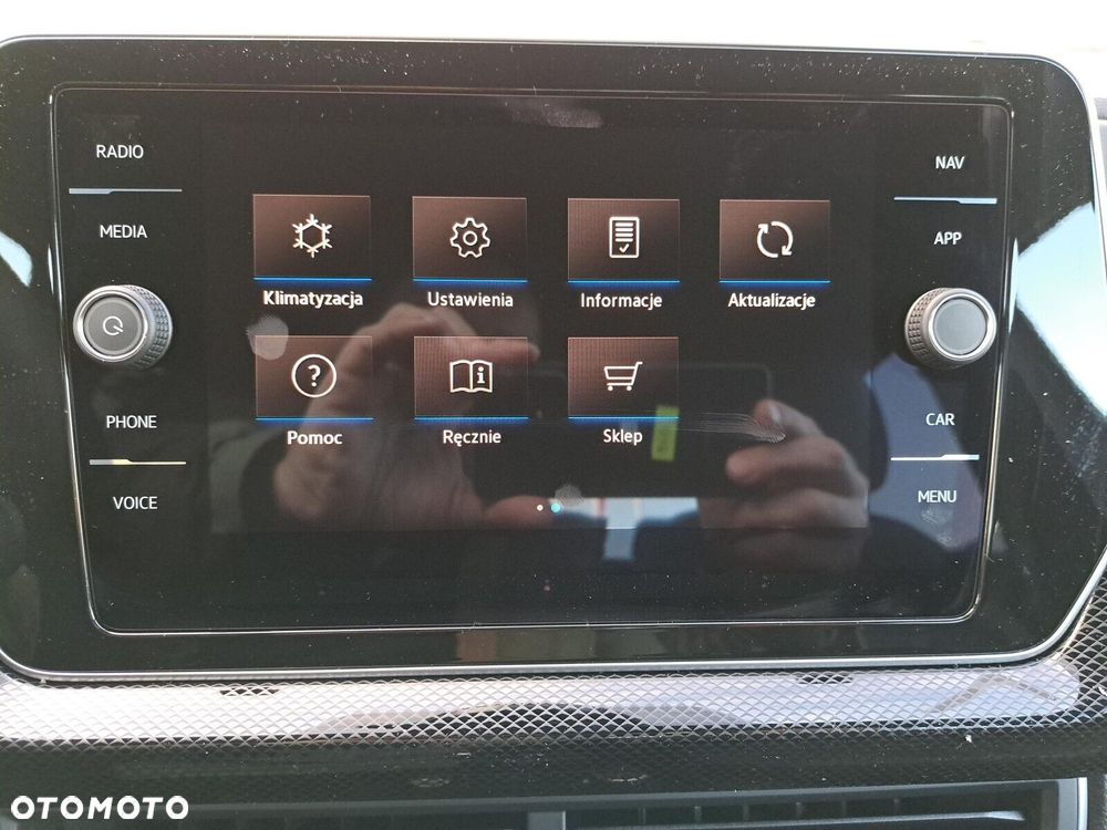 Volkswagen T-Cross - 33