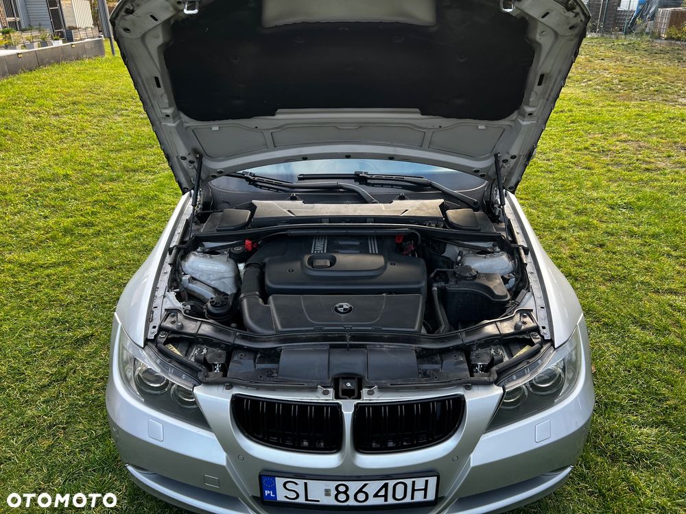BMW Seria 3 - 18