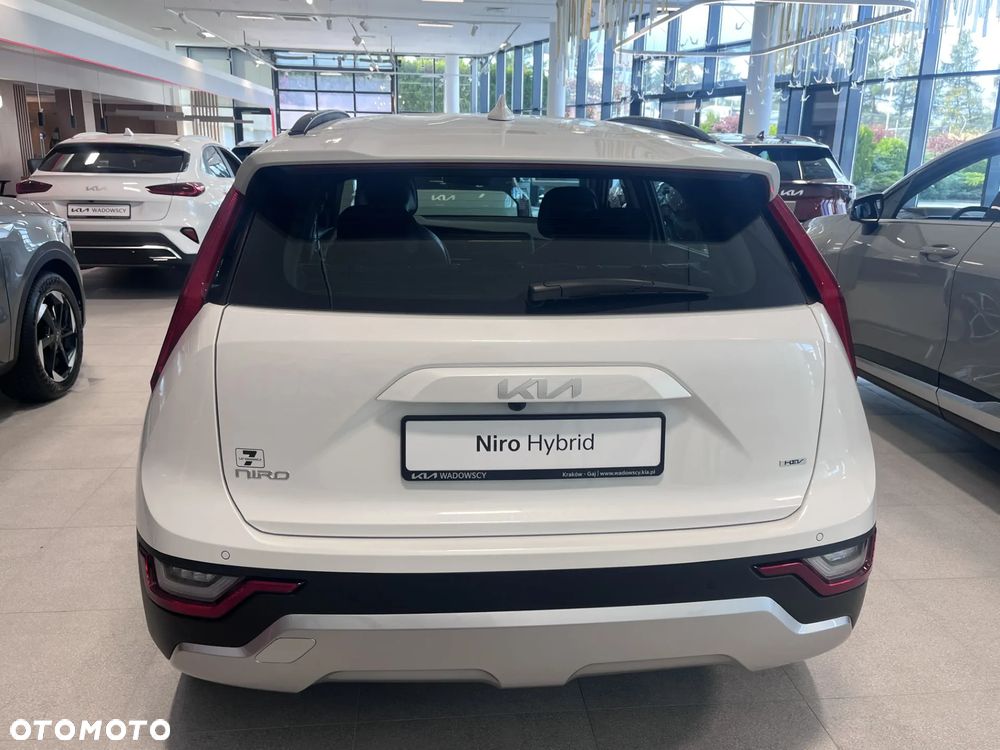 Kia Niro 1.6 GDI Hybrid M - 5