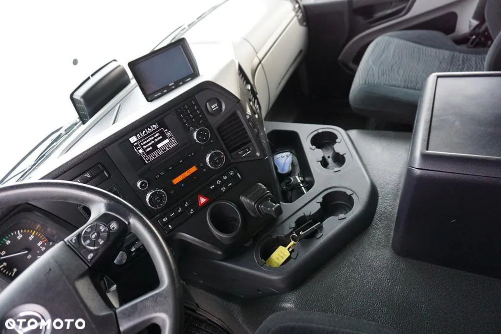 Mercedes-Benz / ANTOS / 2535 / ACC / E 6 / BDF + WINDA / 7.15 , 7.45, 7.82 M / OŚ SKRĘTNA - 9