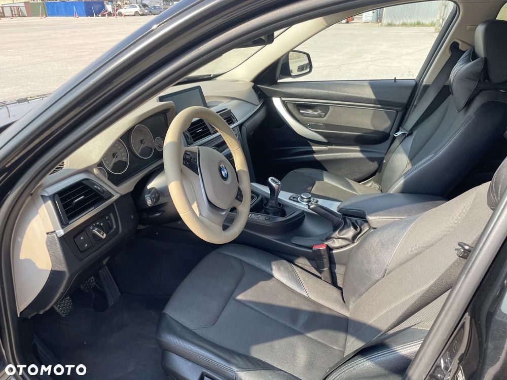 BMW Seria 3 - 14