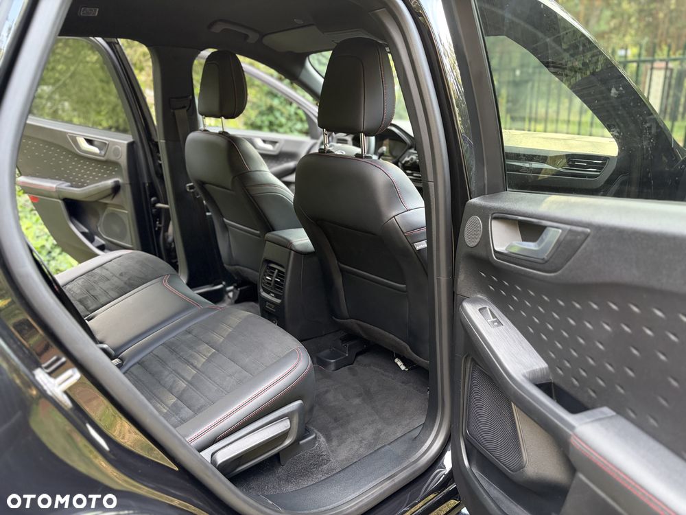 Ford Kuga - 8