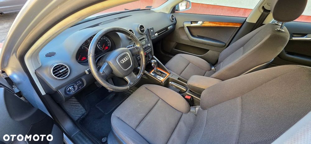 Audi A3 Sportback - 8