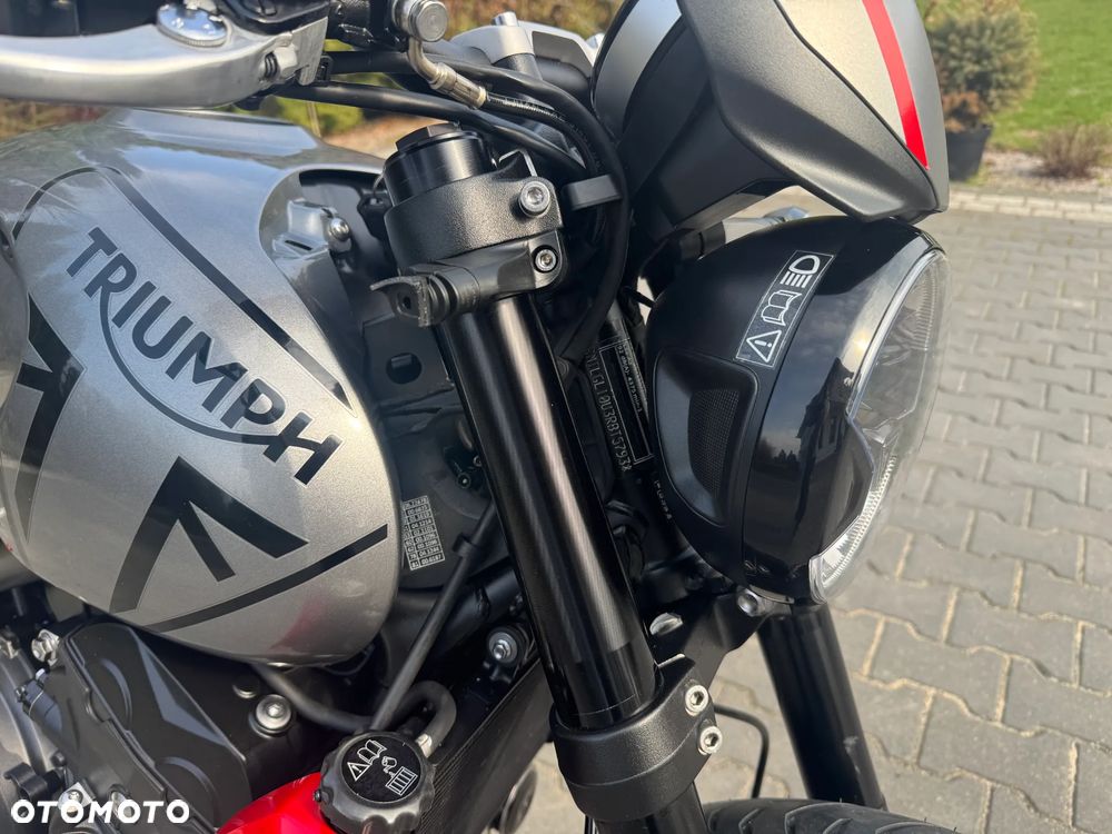 Triumph Trident - 14