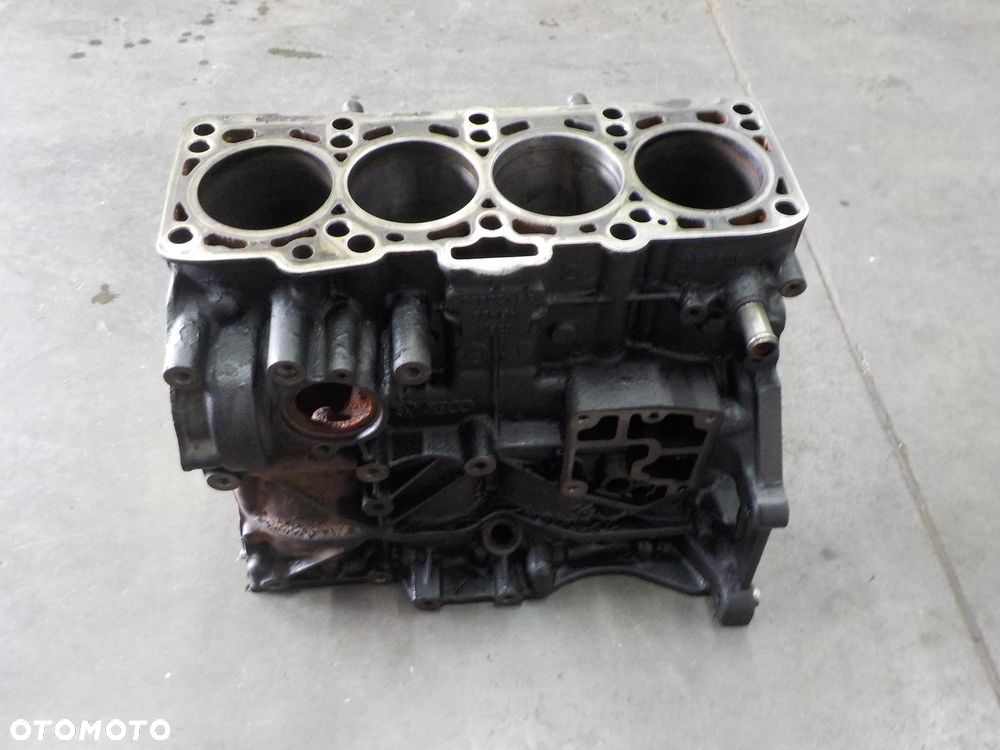 VW T5 1.9 TDI SILNIK BRS BRR BLOK DÓŁ SILNIKA - 1