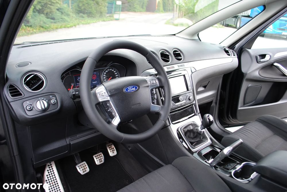 Ford S-Max 2.0 TDCi DPF Titanium - 9