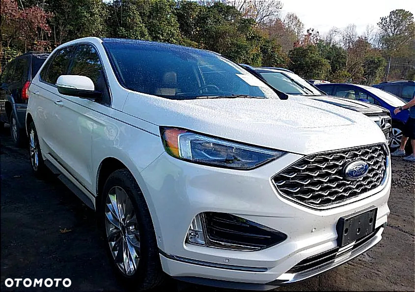 Ford Edge - 3