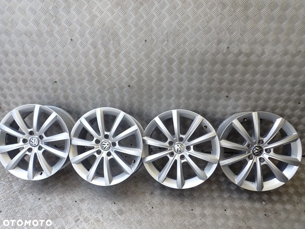 FELGI ALUMINIOWE VOLKSWAGEN  6,5JX17  ET 38  5X112  5NA071497A
