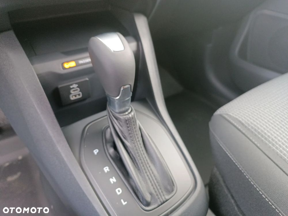 Ford Transit Courier - 15