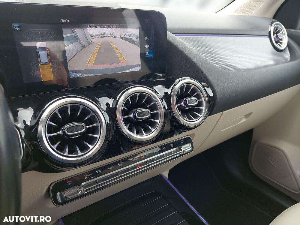 Mercedes-Benz EQA 250 - 19