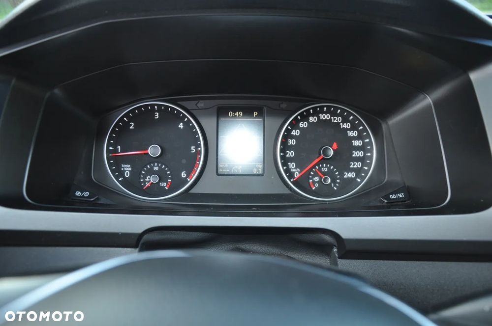 Volkswagen Transporter - 29