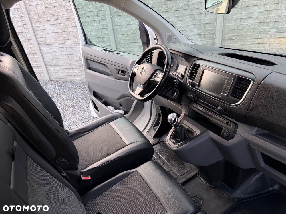 Opel Vivaro Long - 20
