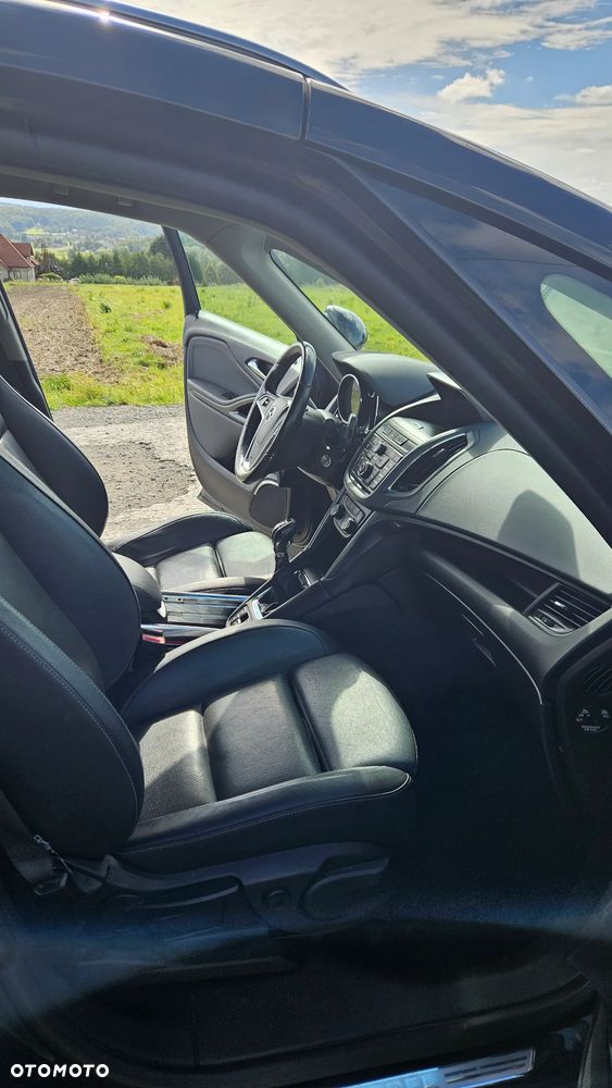 Opel Zafira 2.0 CDTI Cosmo EcoFLEX S&S - 32