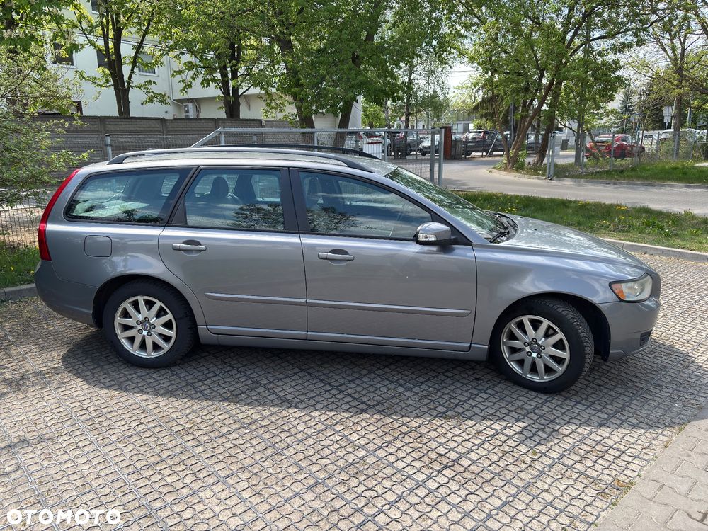 Volvo V50 2.0D Momentum - 4