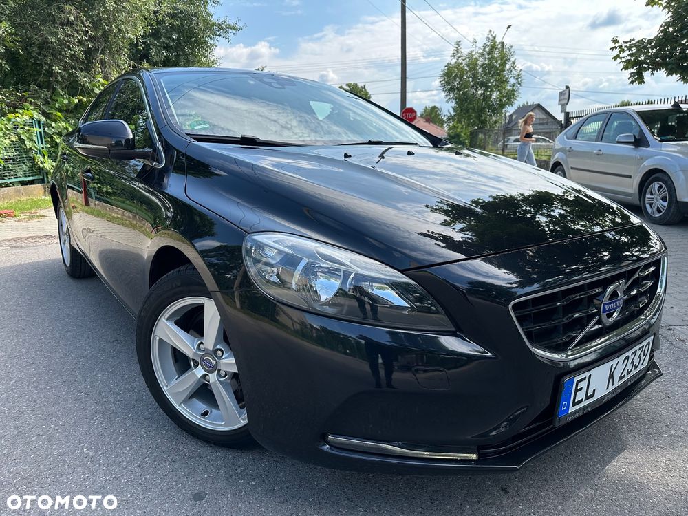 Volvo V40 D2 Momentum - 19