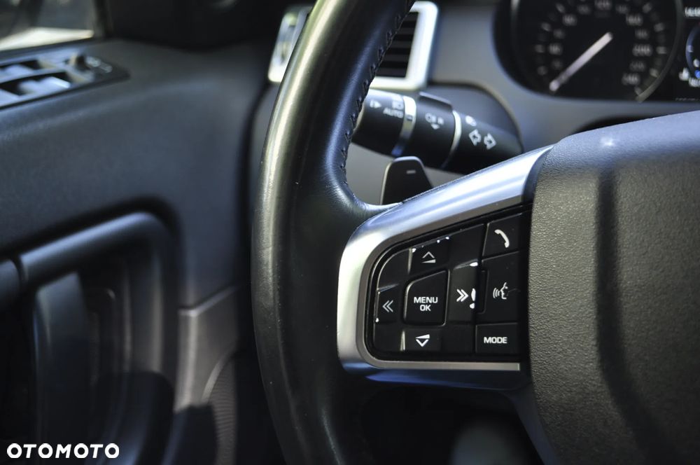 Land Rover Discovery Sport D150 R-Dynamic - 10