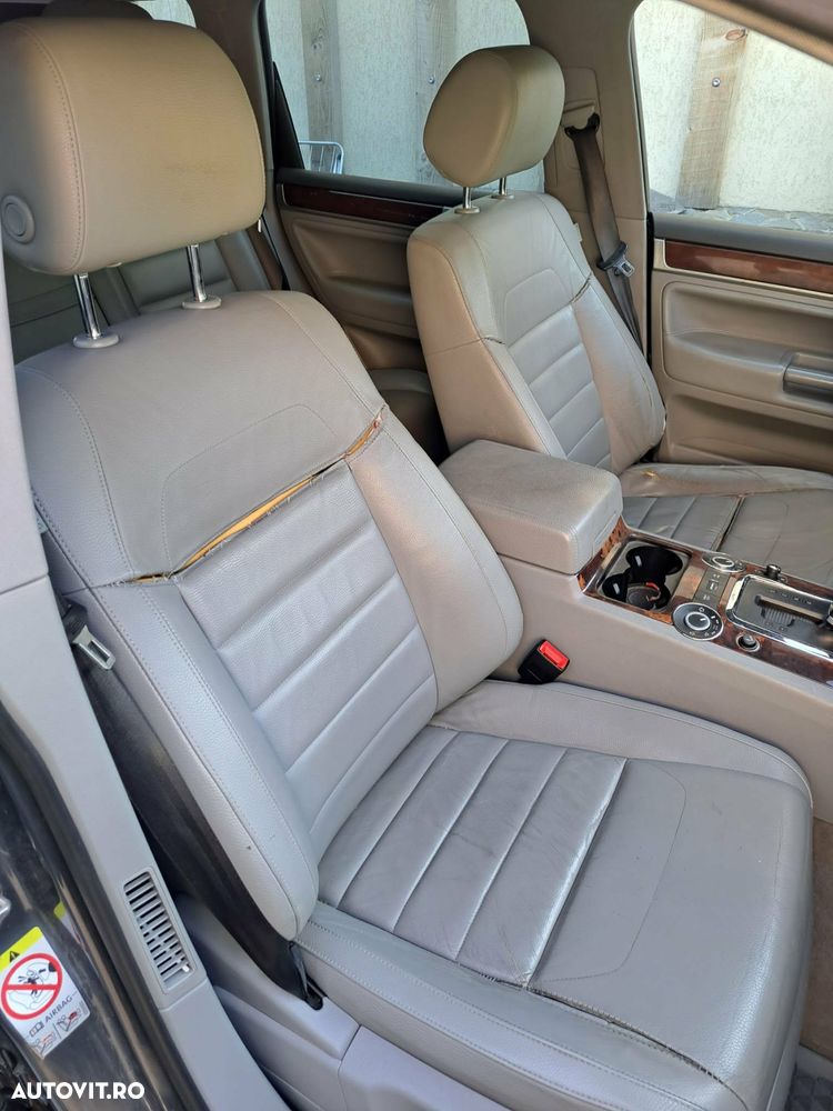 Volkswagen Touareg - 9