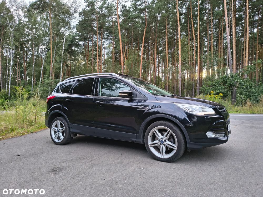 Ford Kuga 2.0 TDCi 4x4 Titanium - 6